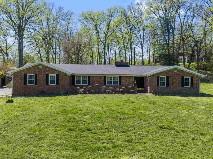 840 Woodspoint Dr., Henderson, KY 42420 - #2