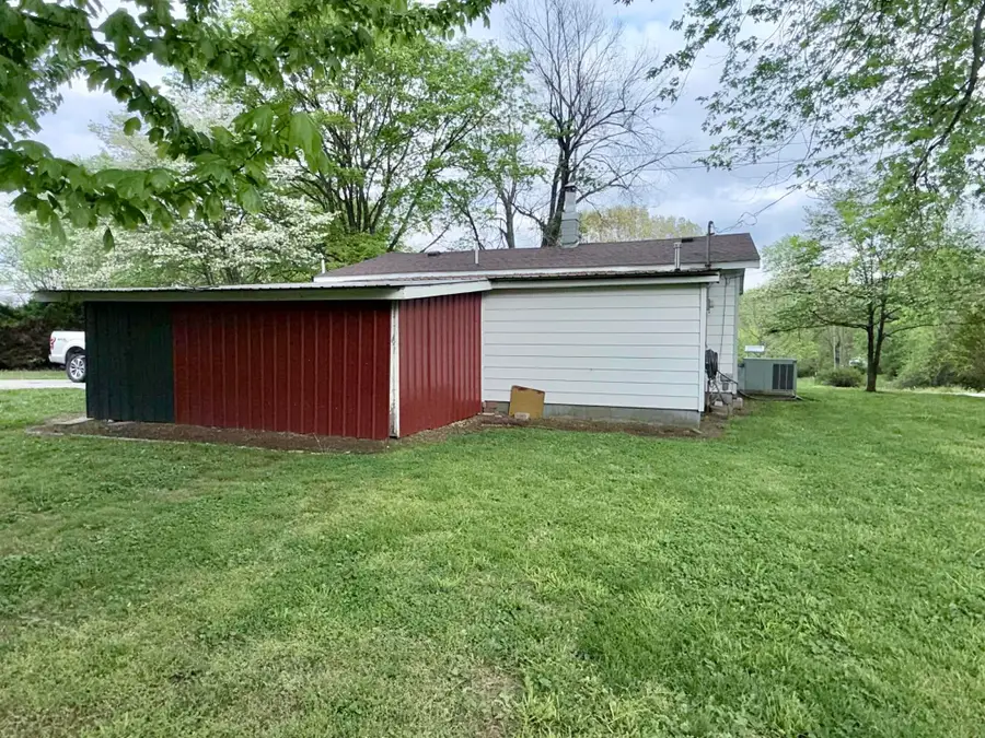 603 Vayden St, Corydon, KY 42406 - #2