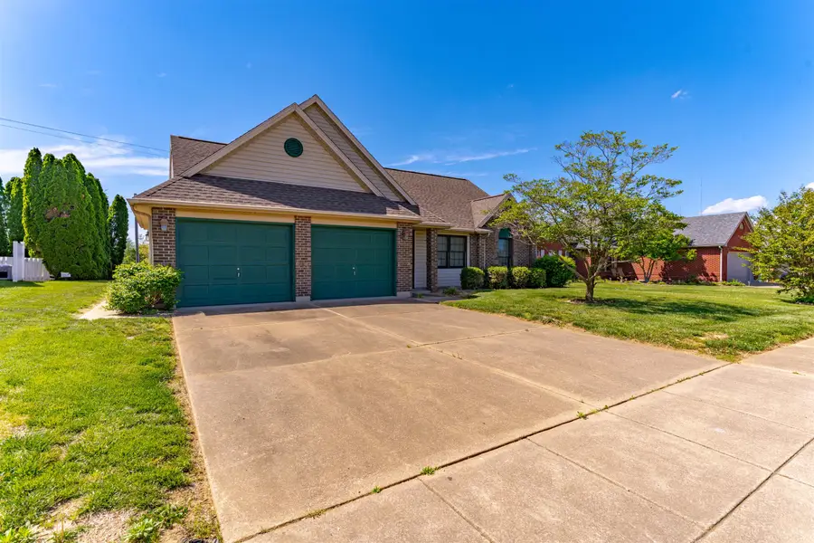 970 Hillmont Dr, Henderson, KY 42420 - #3