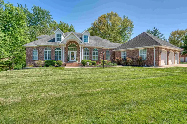 8001 Oak Hurst, Henderson, KY 42420