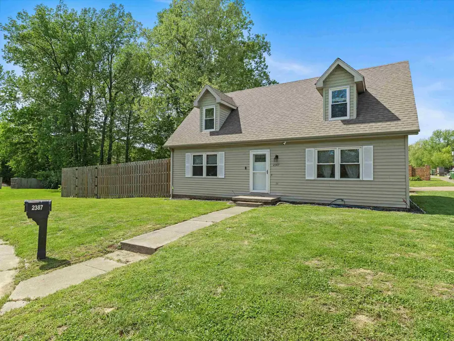 2387 Terrace Ct., Henderson, KY 42420 - #3