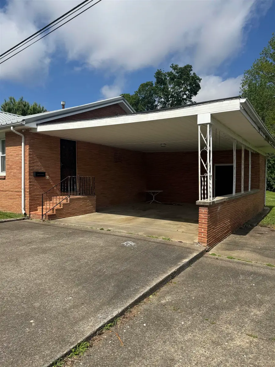 427 E Morton, Morganfield, KY 42437 - #2