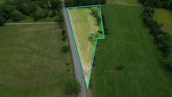 1.84 AC & 371.25x50 Railroad Row, Marion, KY 42064