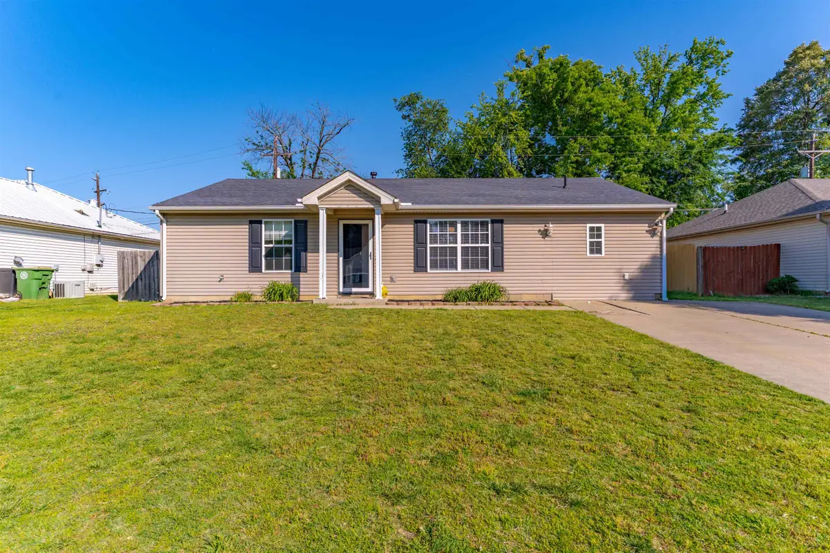 643 Canoe Creek Drive, Henderson, KY 42420 - #1
