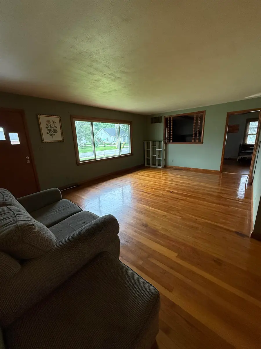 1697 S Main St, Henderson, KY 42420 - #2