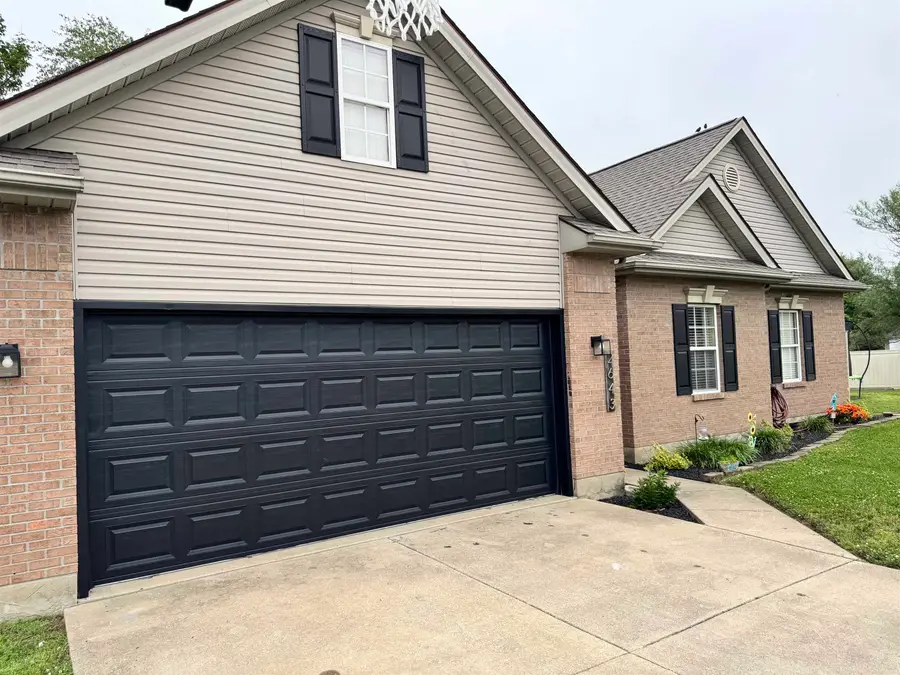 2643 E Daffodil Court, Henderson, KY 42420 - #3