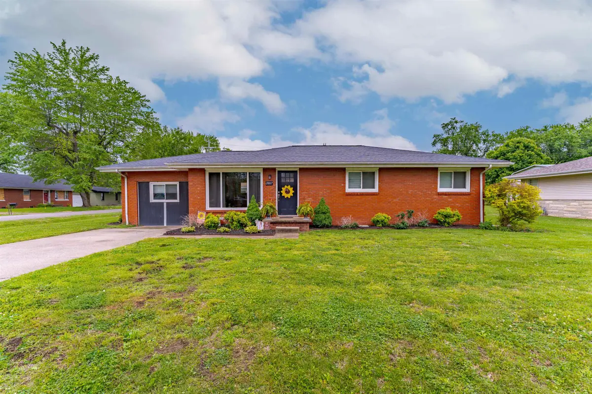 2067 Peggy Drive, Henderson, KY 42420 - #1