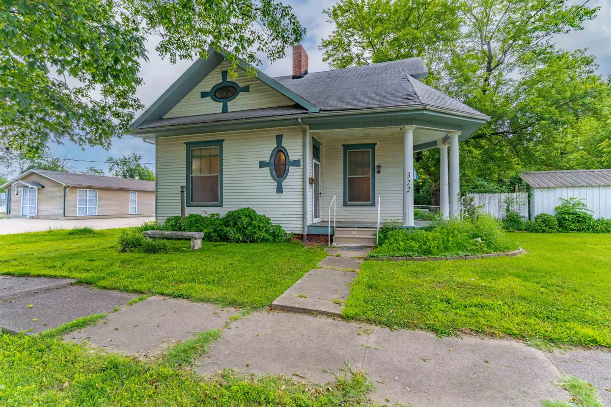 322 N Adams Street, Henderson, KY 42420 - #1