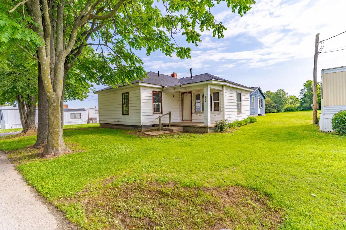109 & 113 Janalee Dr., Henderson, KY 42420 - #1