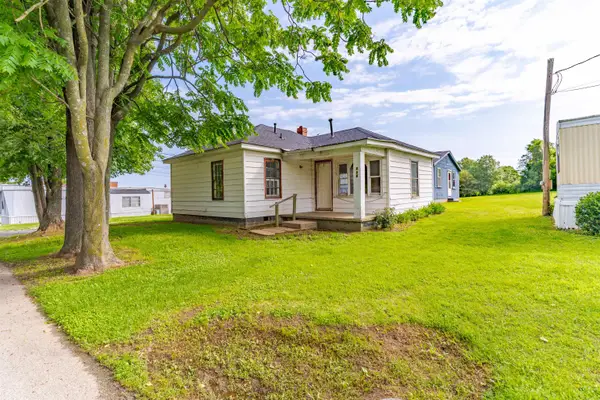 109 & 113 Janalee Dr., Henderson, KY 42420