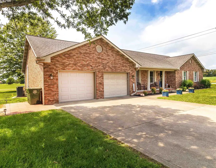 4003 Denise Dr, Henderson, KY 42420 - #2