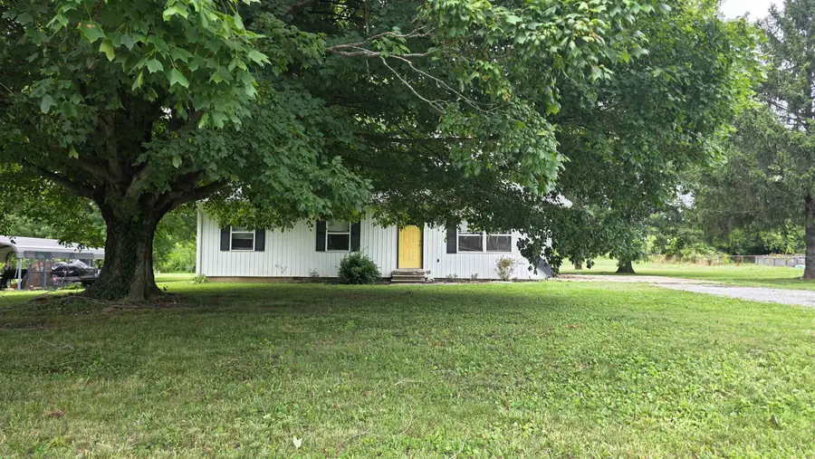 400 S Chapman St, Morganfield, KY 42437 - #2