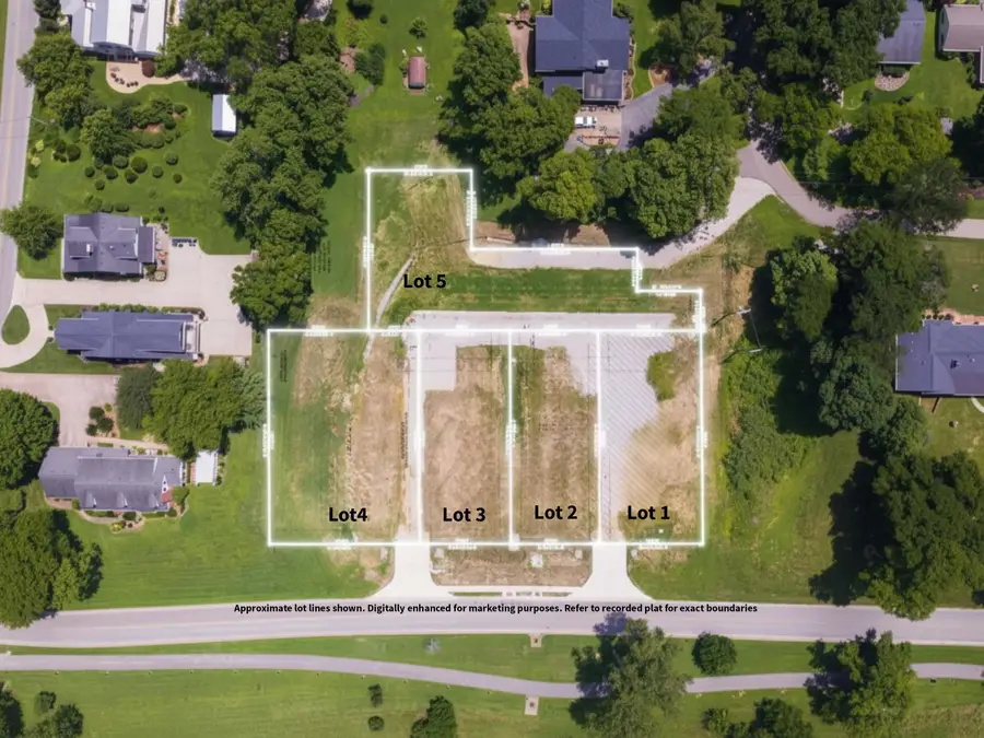 1108 Merritt Dr., Henderson, KY 42420 - #2