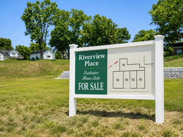 101 11th St., Henderson, KY 42420