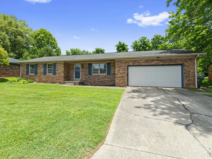 992 Osage Dr., Henderson, KY 42420 - #2