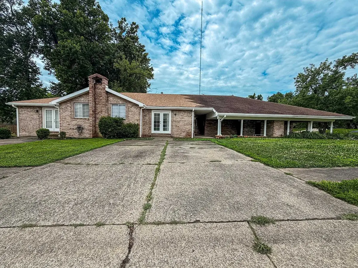 860 Lakeview Dr. B, Henderson, KY 42420 - #1