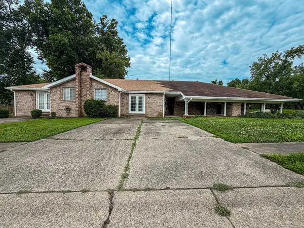 860 Lakeview Dr. B, Henderson, KY 42420