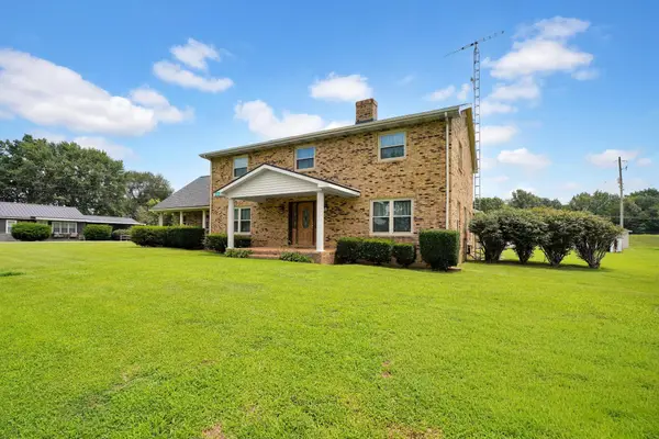 1220 N Monroe Street, Sturgis, KY 42459