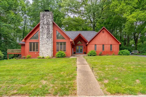144 Acorn Ridge Ct, Owensboro, KY 42301