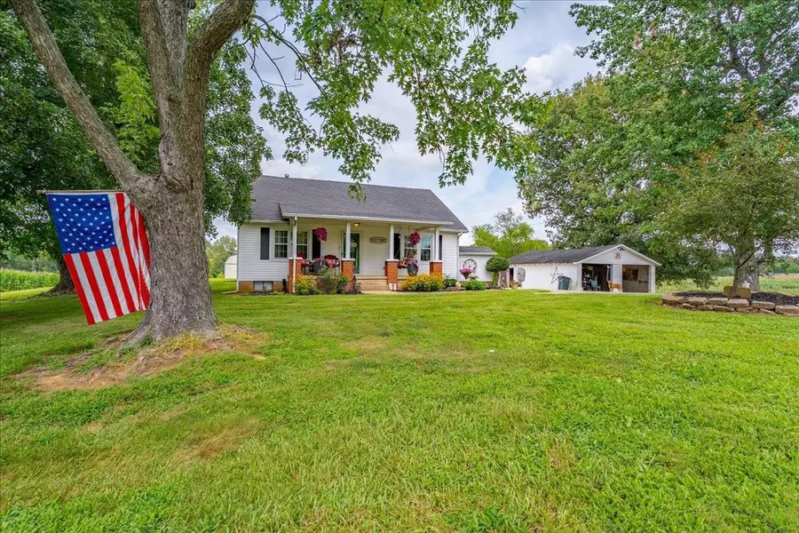 5776 S Pleasant Valley Road, Robards, KY 42452 - #2