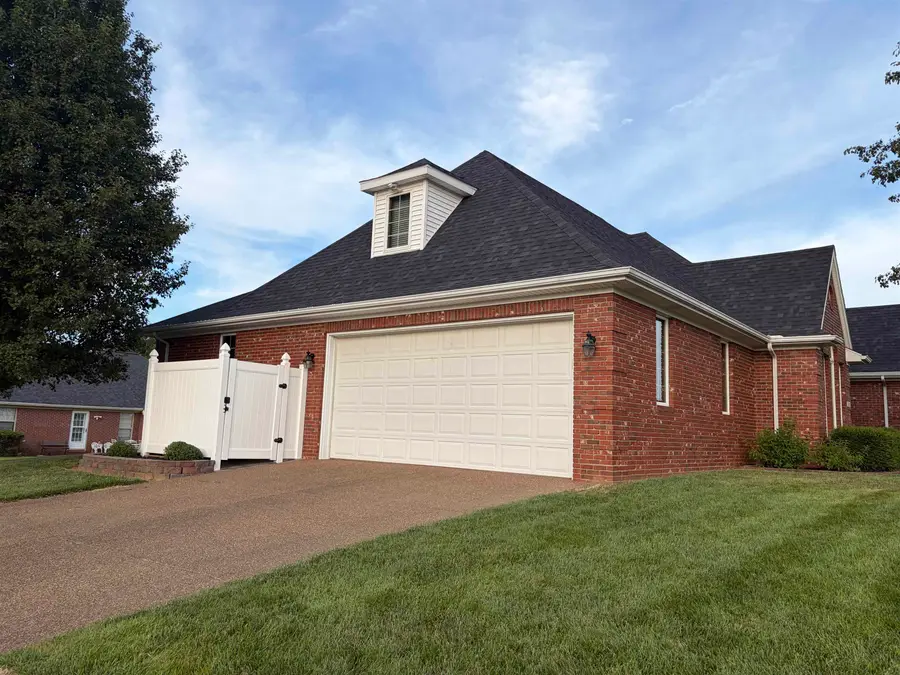 2601 Irish Ivy Lane, Henderson, KY 42420 - #3