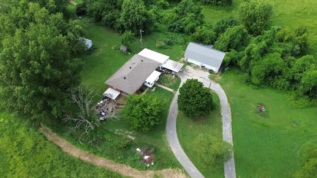 5475 US 60 E, Henderson, KY 42420 - #1