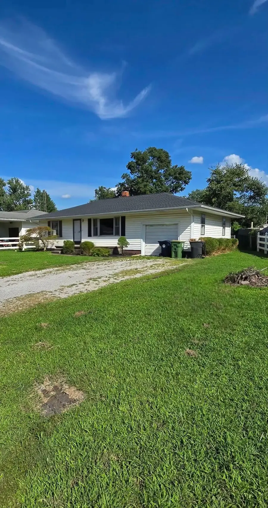 3028 Elmwood Dr, Henderson, KY 42420 - #2