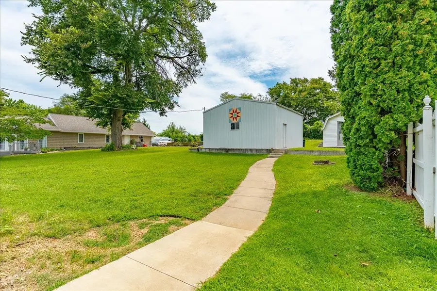 1100 N Elm Street, Henderson, KY 42420 - #3