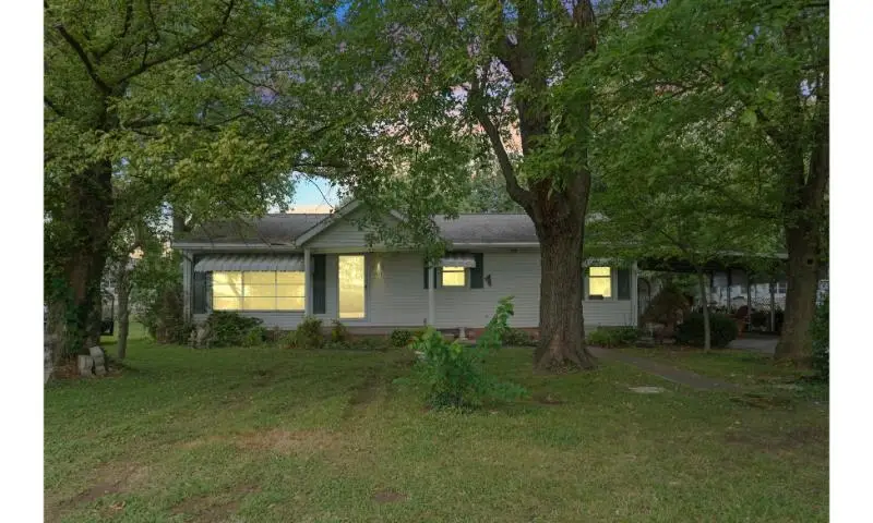 411 Fair Street, Henderson, KY 42420 - #2