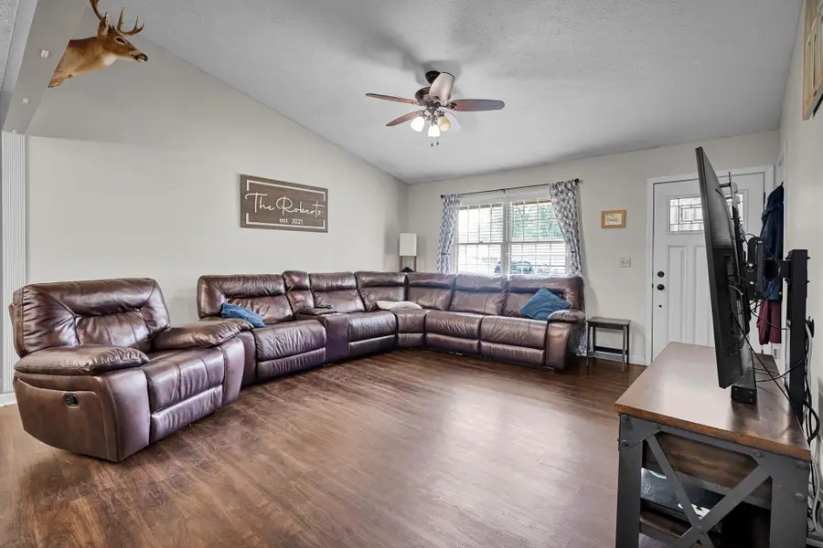 2530 Red Bird Ln., Henderson, KY 42420 - #3
