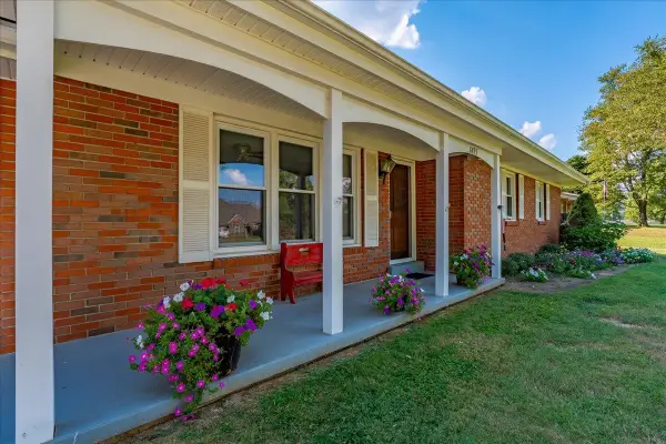 8893 Hwy 1078 S, Henderson, KY 42420