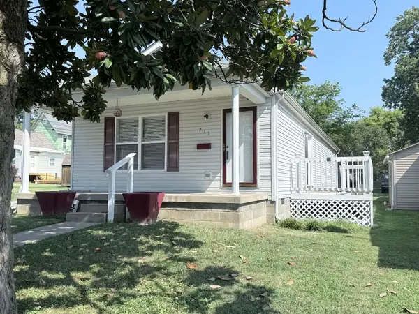715 Third St, Henderson, KY 42420