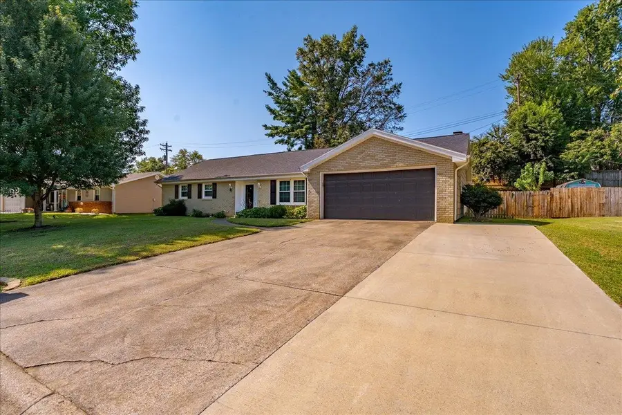 964 Trail Drive, Henderson, KY 42420 - #3