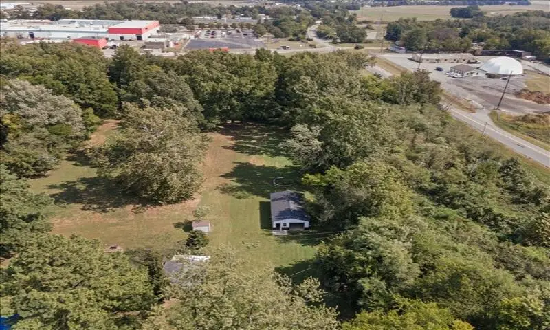 880 Hwy 2084 S, Henderson, KY 42420 - #2