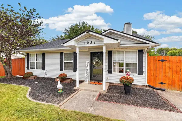 1039 Bush Ave, Oak Grove, KY 42262