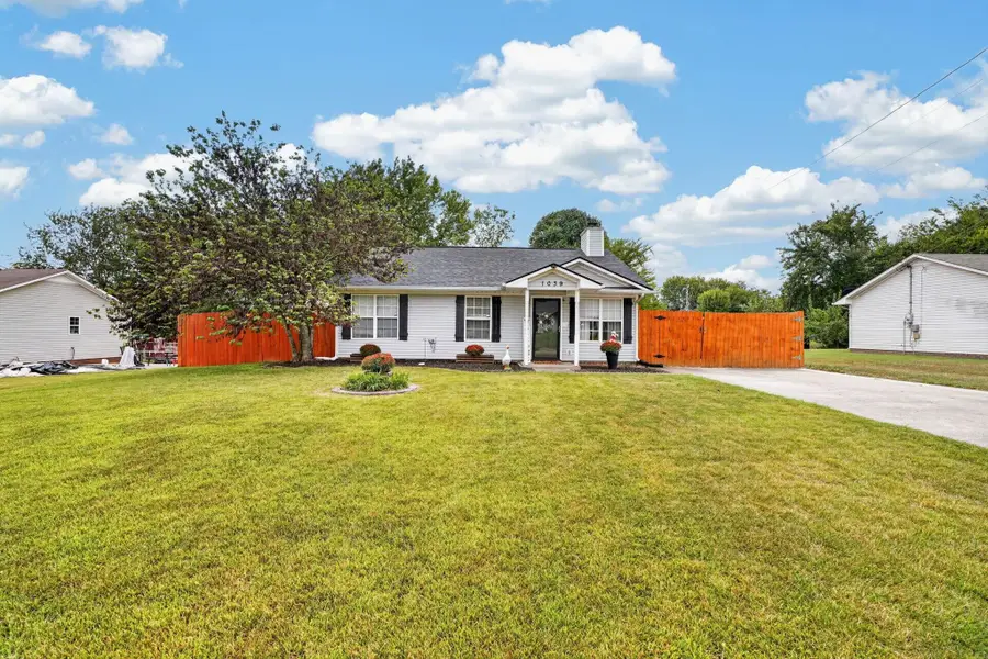 1039 Bush Ave, Oak Grove, KY 42262 - #2