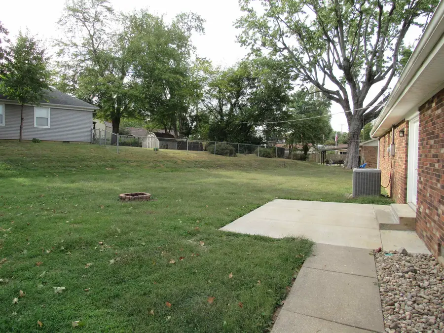 1008 Trail Drive, Henderson, KY 42420-2248 - #3