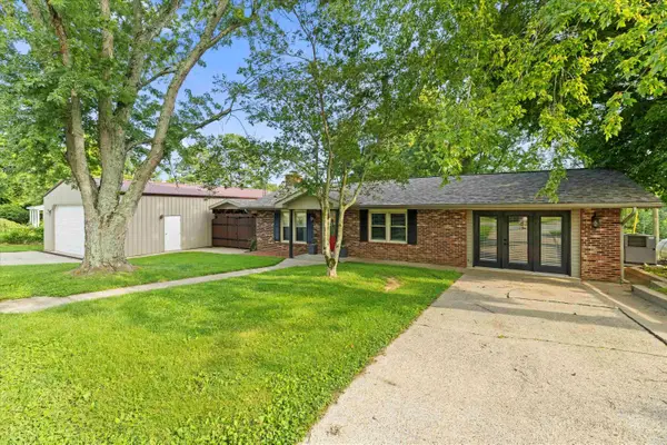215 Spring Grove Blvd., Morganfield, KY 42437