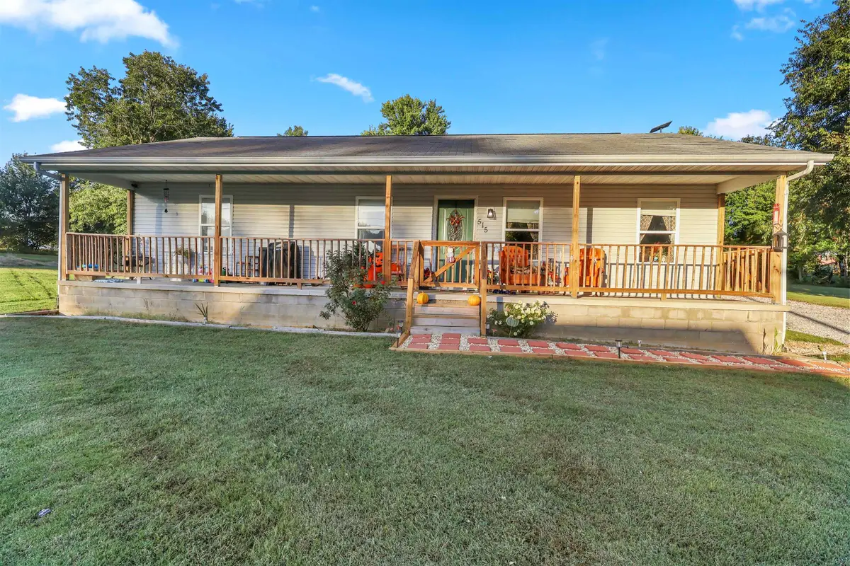 515 Union St, Providence, KY 42450 - #1