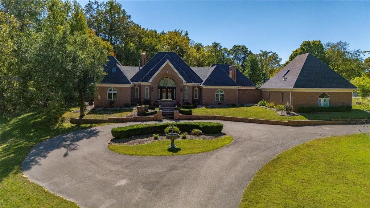 3644 E State Route 351, Henderson, KY 42420 - #1