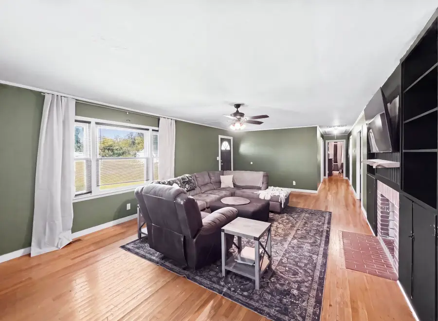 70 Walnut St, Sturgis, KY 42459-0000 - #3