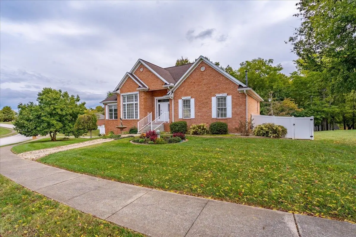 7508 Doe Lane, Henderson, KY 42420 - #1