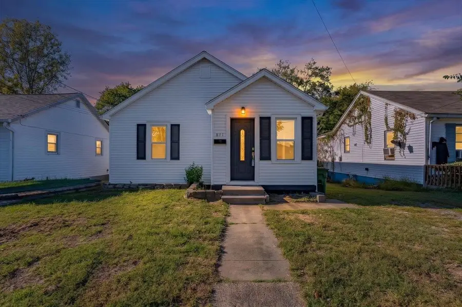 811 Pond Street, Henderson, KY 42420 - #2