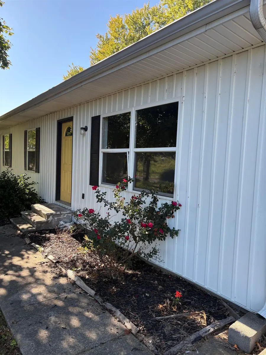400 S Chapman, Morganfield, KY 42437 - #2