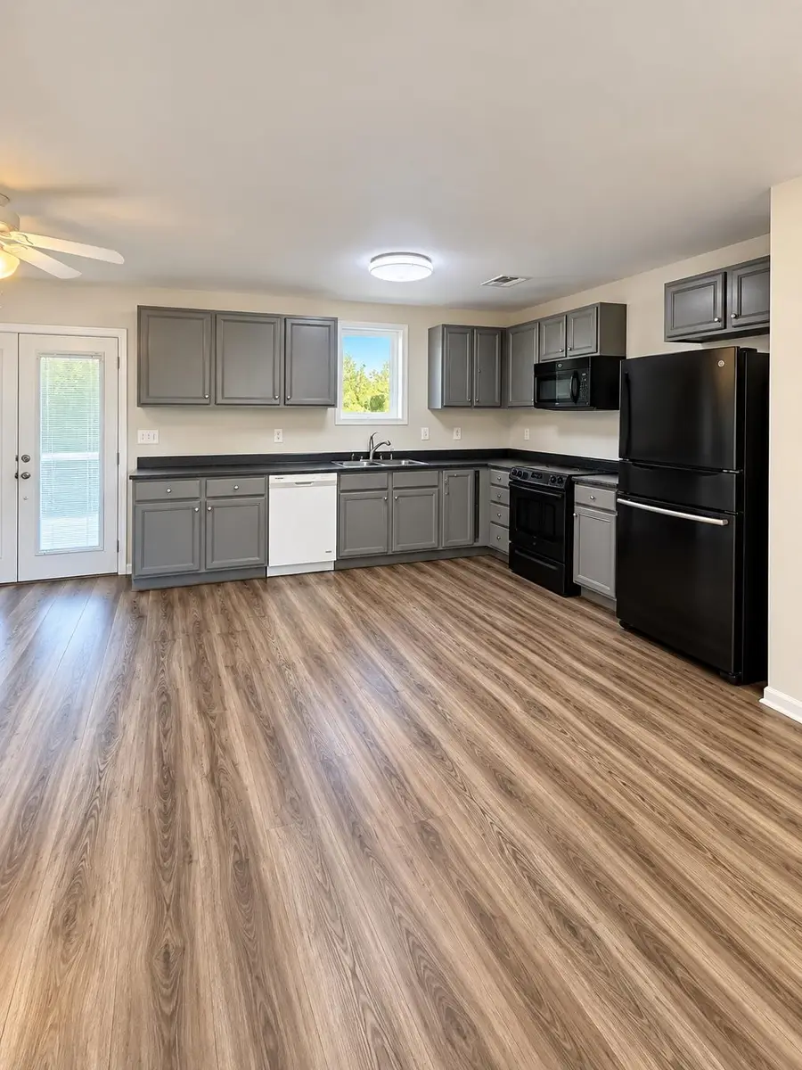400 S Chapman, Morganfield, KY 42437 - #3