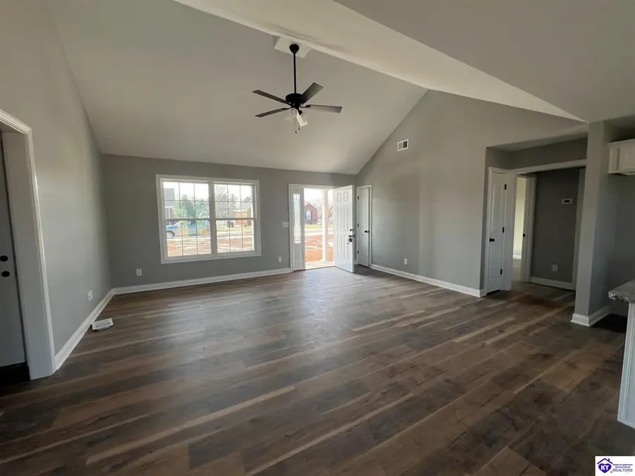 76 Cormans Crossing Boulevard, Coxs Creek, KY 40013 - #2