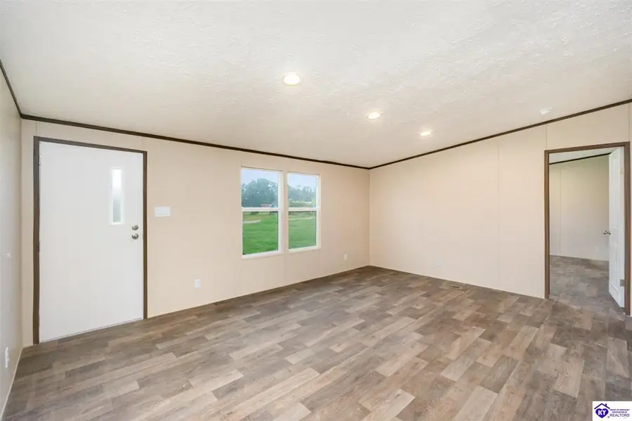 187 Silver Stone Lane, Hardinsburg, KY 40143 - Image #3