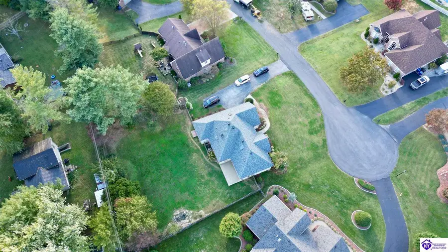 88 Lanai Lane, Campbellsville, KY 42718 - Image #2