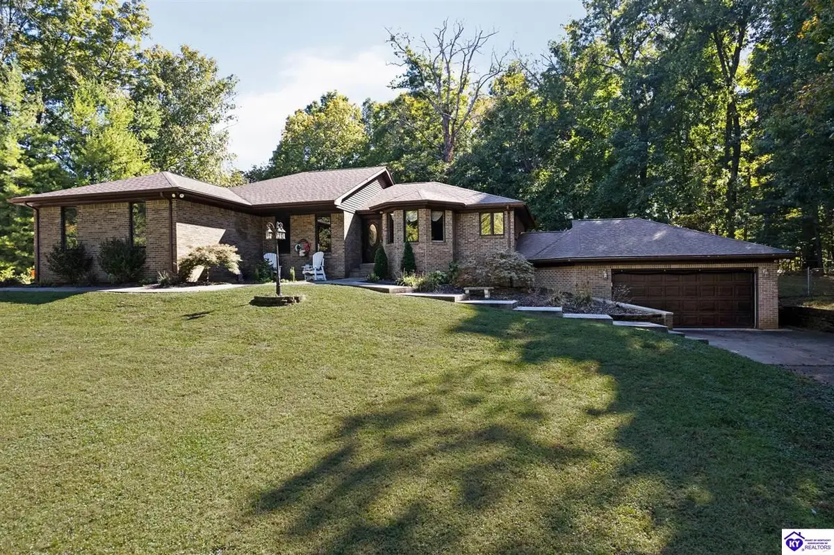 306 Forest Trace, Radcliff, KY 40160 - Image #1