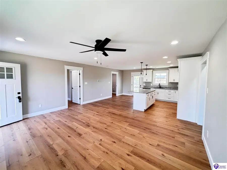 104 Popes Creek Drive, Campbellsville, KY 42718 - Image #2